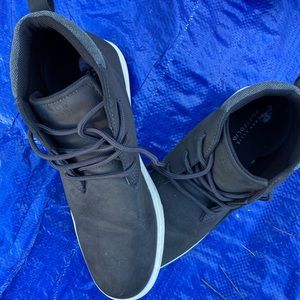 Gray Perry Ellis causal boot shoe